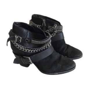 Dolce Vita black leather booties 9